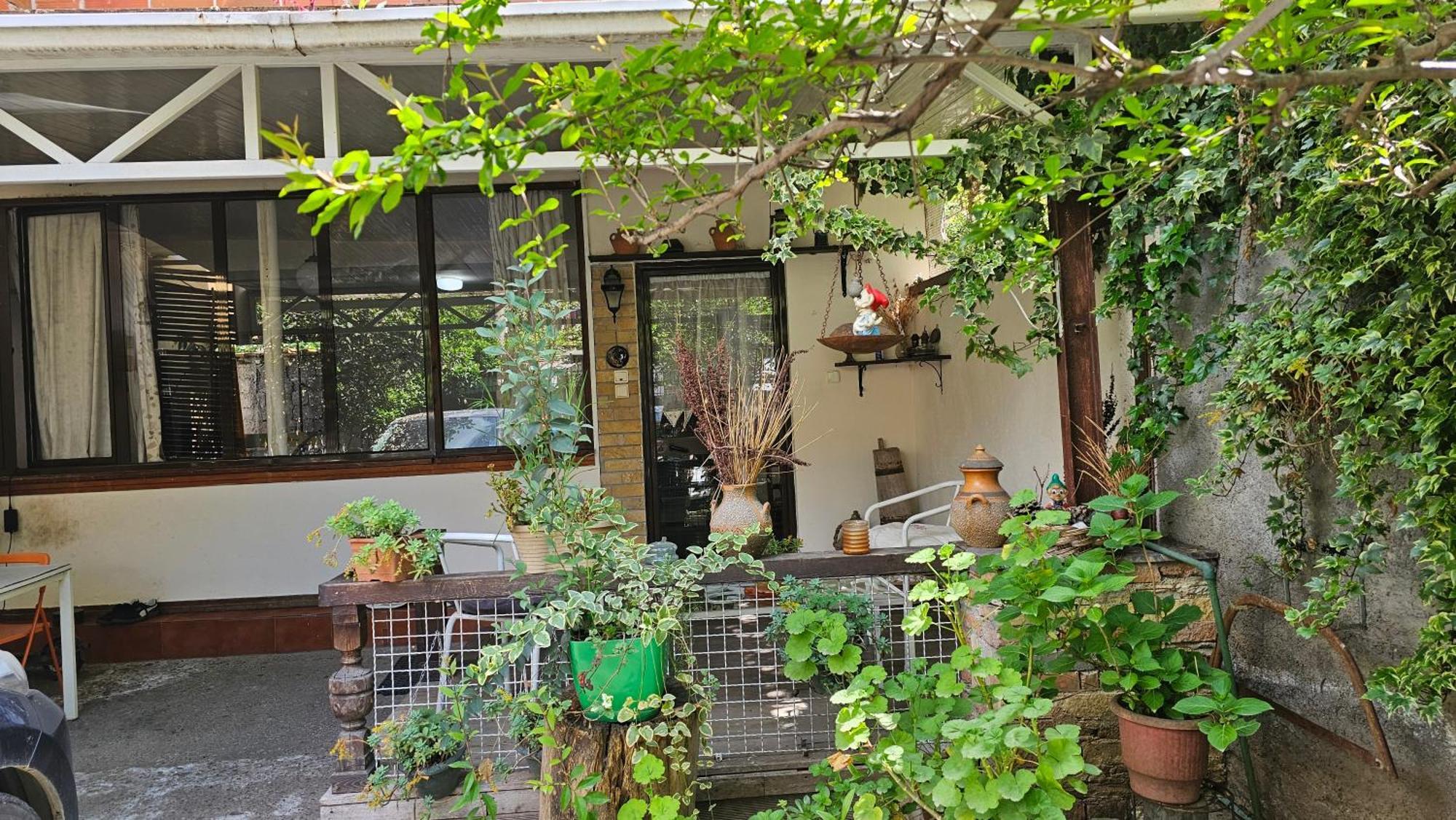 Angie'S Shared Villa Tam 地拉那 外观 照片