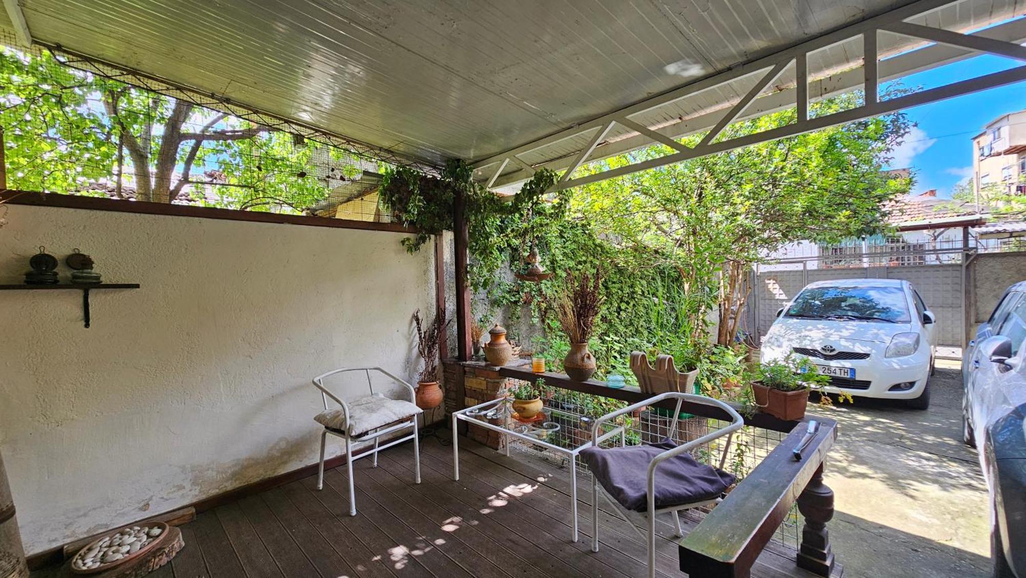 Angie'S Shared Villa Tam 地拉那 外观 照片