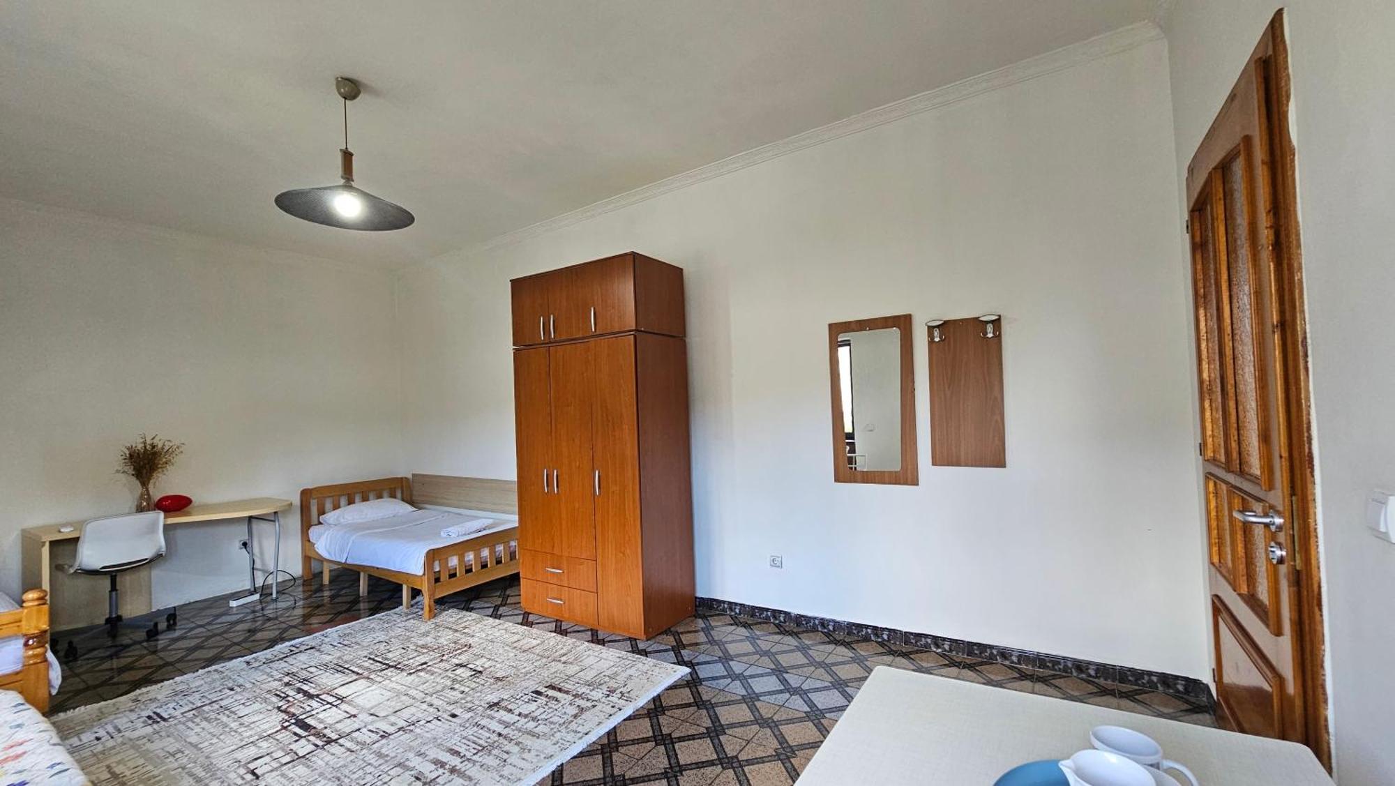 Angie'S Shared Villa Tam 地拉那 外观 照片