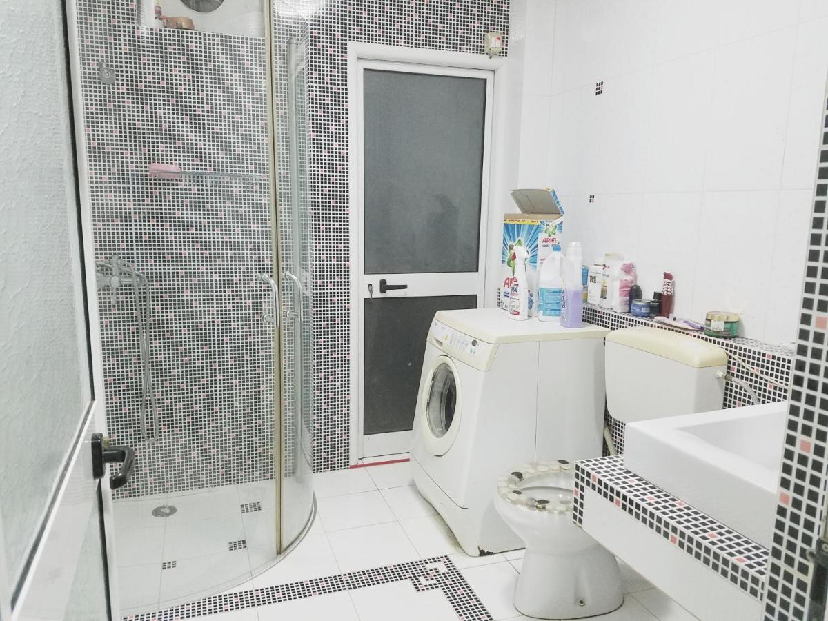 Angie'S Shared Villa Tam 地拉那 外观 照片